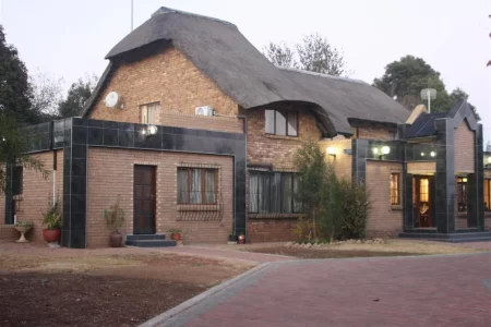 Global Village Guest House Midrand