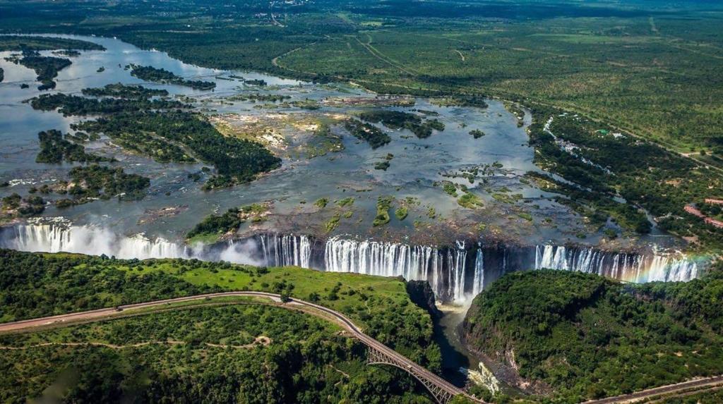 Feels Like Home Condo Victoria Falls