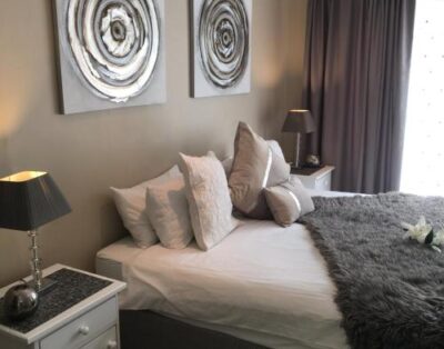 Walmer Heights Guest House –  Family Double Room