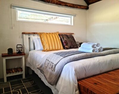 Klein Doorn Farm Stay [Honeymoon Cottage]