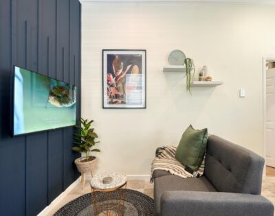 Hampton Collection -Contemporary 3 Sleeper Apartment