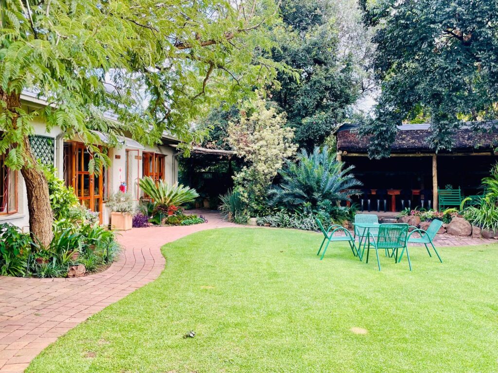 833440