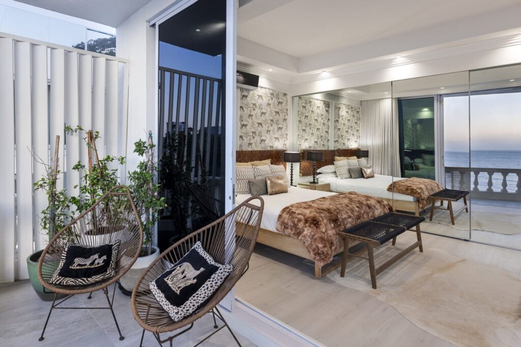 Clifton-Dream-Apartment_62_inPixio-1536x1024-2-1