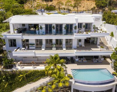 Yolo Spaces -Clifton Mansion Villa