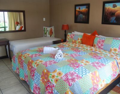 Family Room Pool Facing