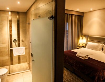 Coastlands Musgrave Accomodation [Standard Room on Side Wing on Lower or Upper Floors with shower]