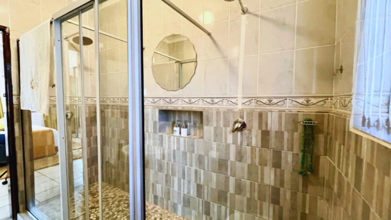 ROOM-1-AKYRA-Double-Shower-1