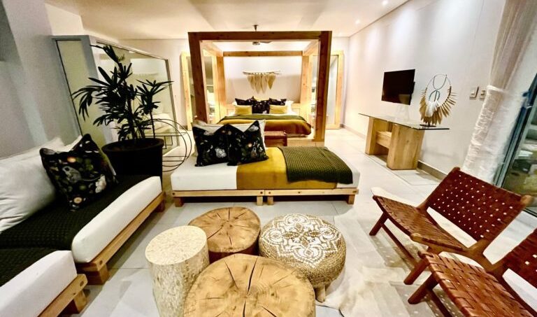 The-White-House-Bedrooms-12JPEG-768x576