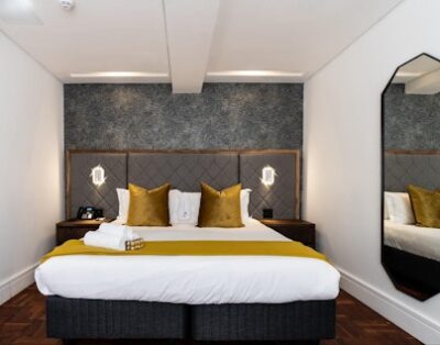 The Cape Diamond Boutique Hotel [KING SUITE]