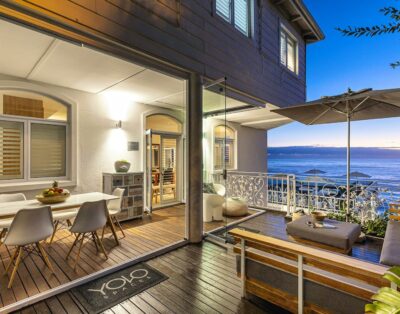 Yolo Spaces – Clifton Sea View Apartment