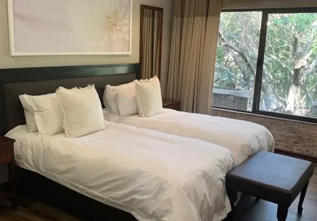 migdash-fish-eagle-suit-bedroom