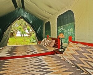 villa-n-banga-accommodation-units_8-300x300