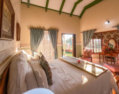 Westlodge at Graskop Bed & Breakfast [Fleur de Lis – East Queen BedXL]