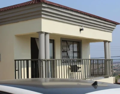 Diplomat Lodge  – Deluxe Room