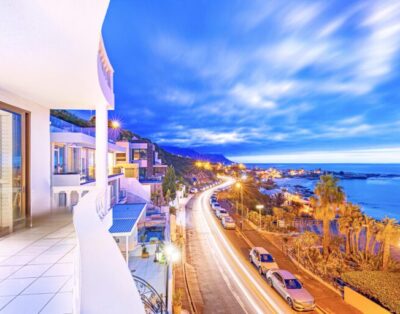 Yolo Spaces – Clifton Beachfront Magic ApartMent
