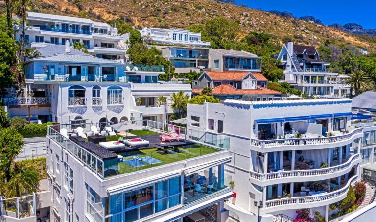 Beachfront-Penthouse-768x512