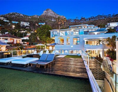 Yolo Spaces – Clifton Sea View Courtyard