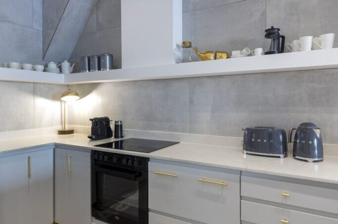 Clifton-Dream-Apartment_13-683x1024