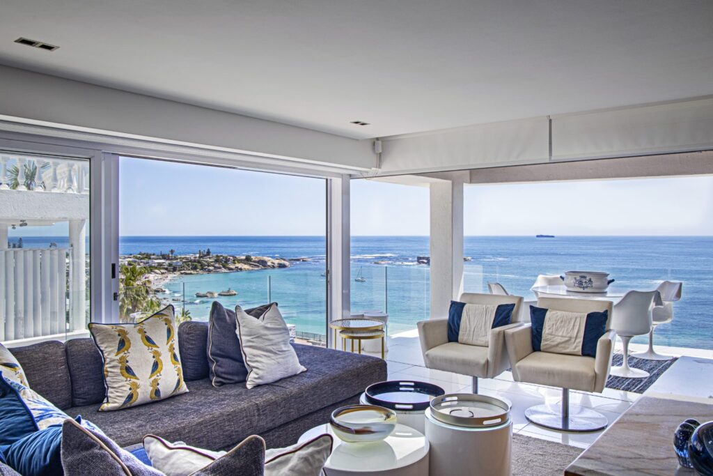 clifton-beachfront-penthouse_7-1536x1024