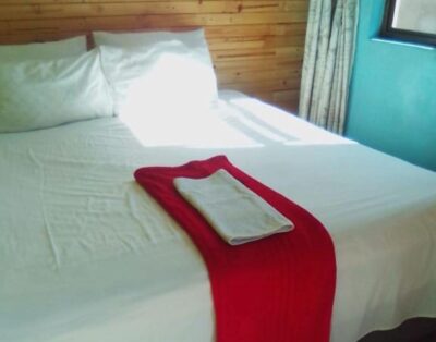 Mohalalitoe Bed & Breakfast – Queen Room