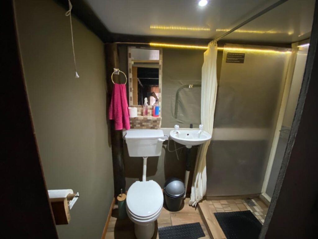 586186