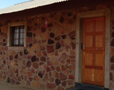 Dinonyane Lodge [Self Catering Bush House (Unit 16)]