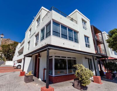 Luxury Stay [ Anchor Bay Apartment Self-Catering ]